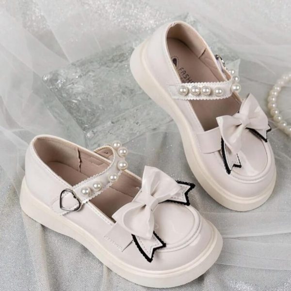 Chaussures pour fillettes