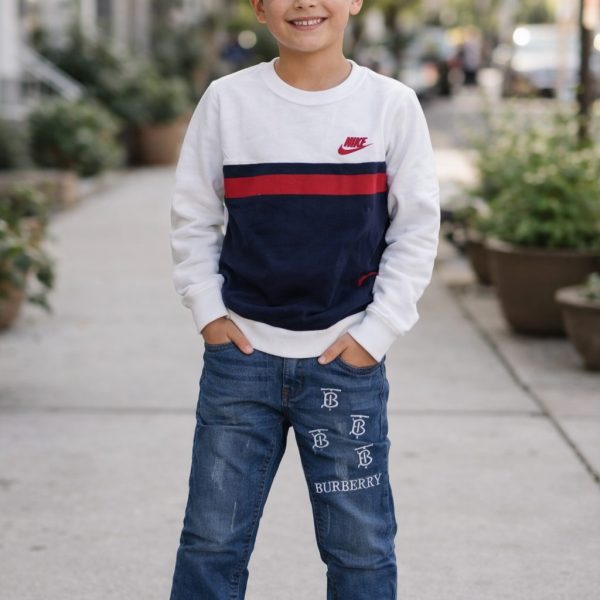 2pcs Pull Nike + Jean BURBERRY