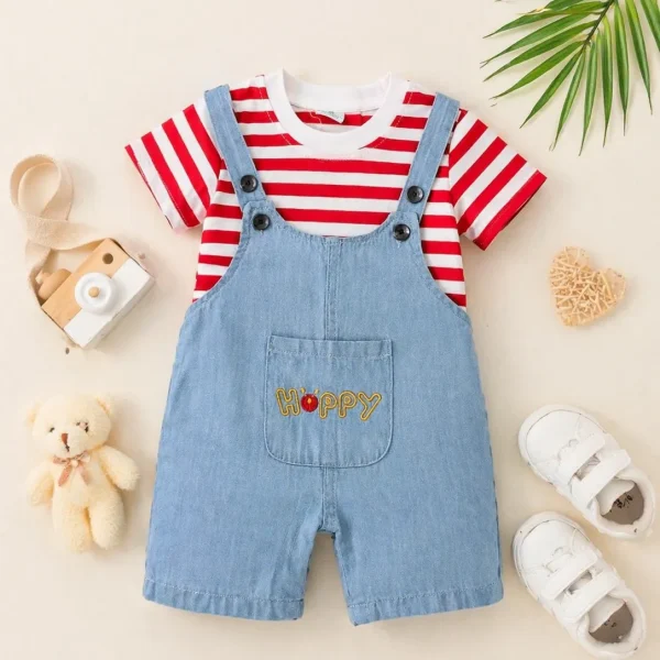 salopette jean avec t-shirt